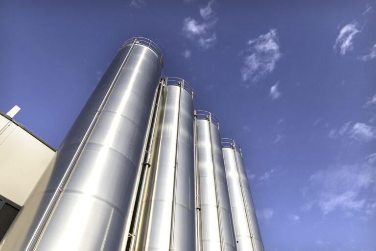 Outdoor silos2