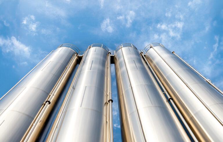 Outdoor silos3-LOWRES